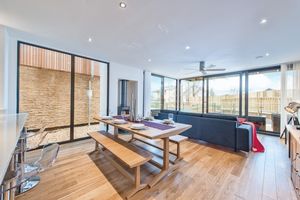 Photo 9- click for photo gallery